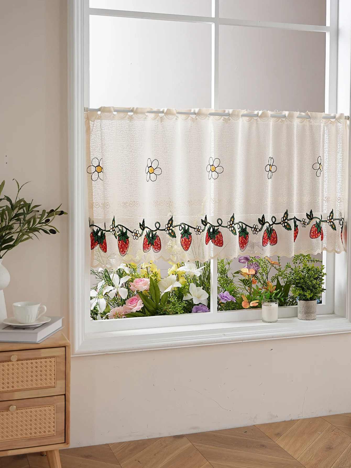 Pequeño bordado de fresa fresca, cortinas cortas para sala de estar, dormitorio, ventana, cortina pequeña, armario de cocina, partición de bloqueo