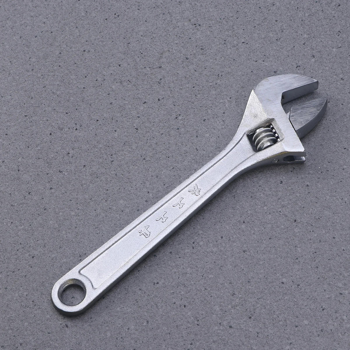 

Adjustable Wrench Multi-Function Universal Durable Repair Tools Sturdy Ergonomic for Mechanical Car Household Repair Spanner