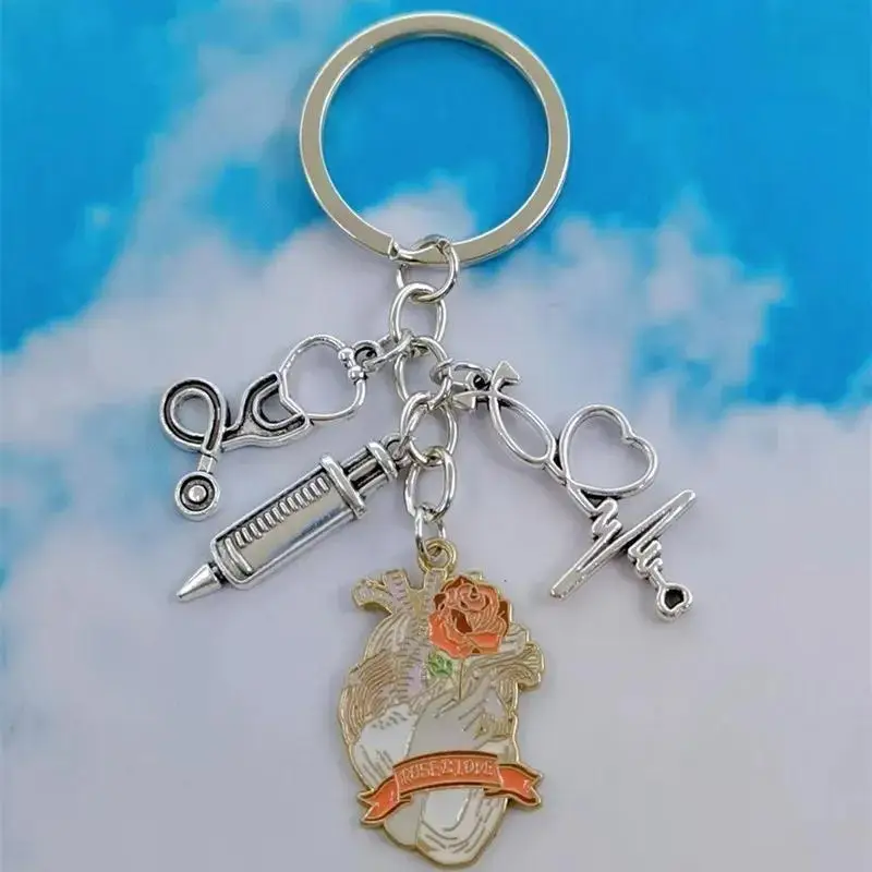 Anatomie-Schlüsselanhänger aus Legierung mit Herz- und Lungenmotiv, Arzt- und Krankenschwester-Taschenanhänger, Schmuck, Geschenke, Dekoration – Detail 3