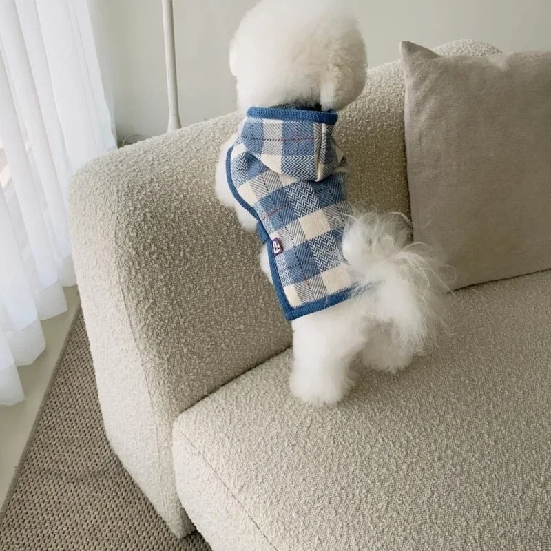 

Winter Fashion Warm Pet Hooded Plaid Cloak Dog Vest Teddy Schnauzer Cat Small Dog Cloak Puppy Clothes for Small Dogs Jackets