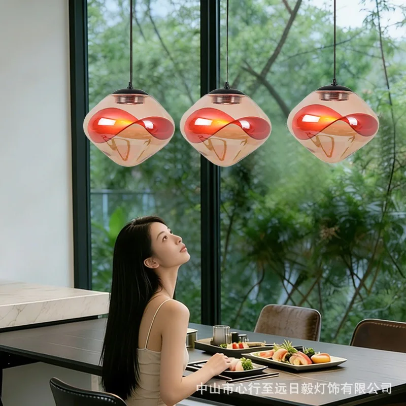 Designer art chandelier villa bar restaurant chandelier Italian clothing store front desk bedside lava chandelier upgrade