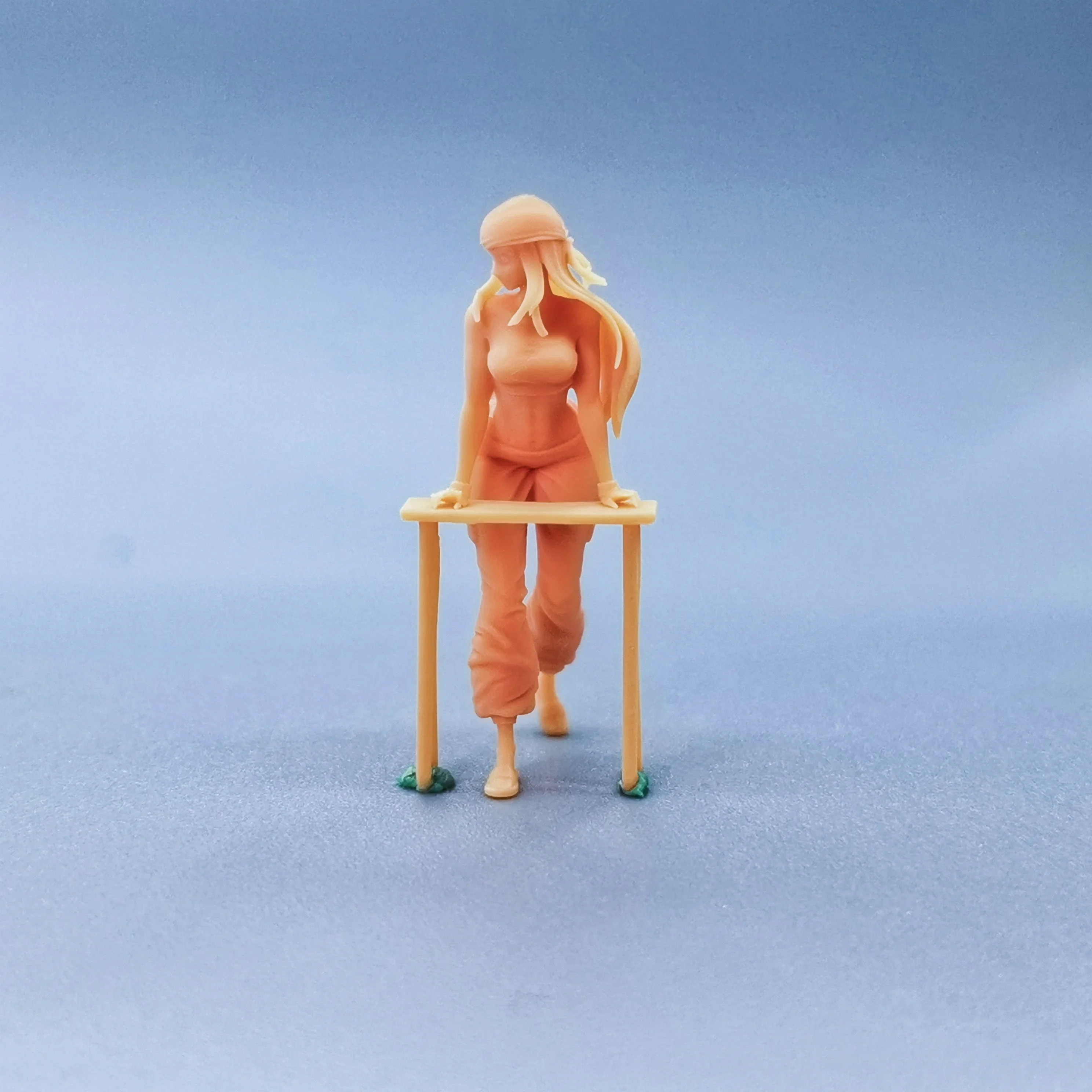 1/64 Figuren Maßstab Modell Harz Tisch Mädchen ungefärbte Miniaturen Diorama handbemalt C006