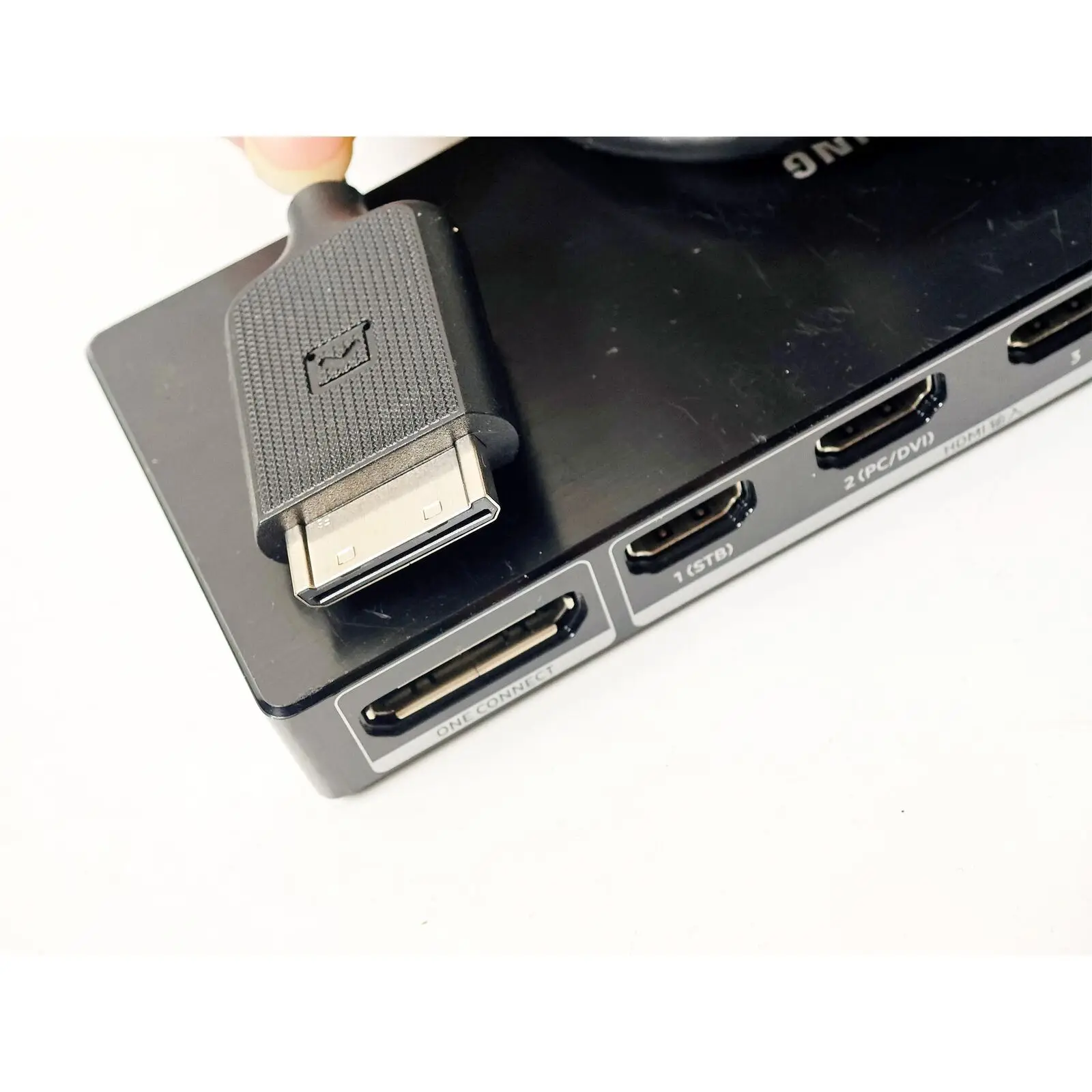 ONE CONNECT ミニボックス Samsung テレビ UN65KS950DFXZA UN55KS800DFXZA UN55KS8500FXZA UN55KS850DFXZA UN55KS9000FXZA と互換性があります