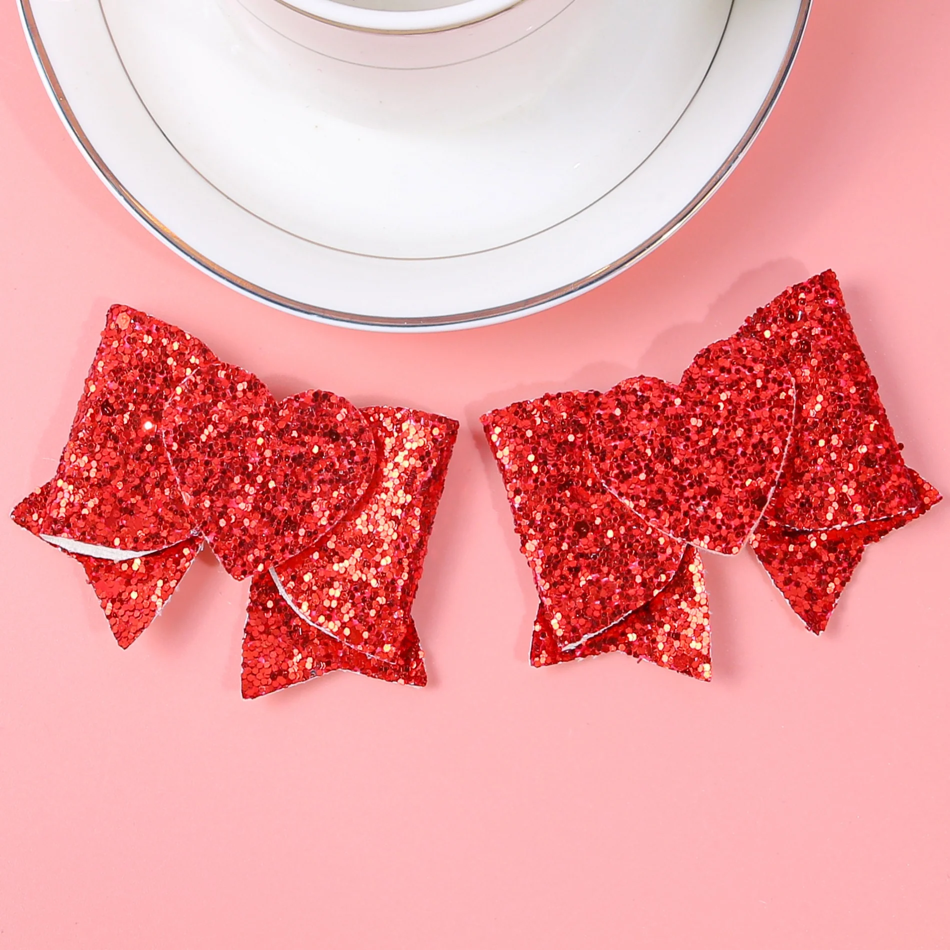 2/8pcs Sweet Glitter Hair Bows Clips for Girls Valentine's Day Heart Bows Hair Clips Barrettes for Kids Party Hair Accessories view 4