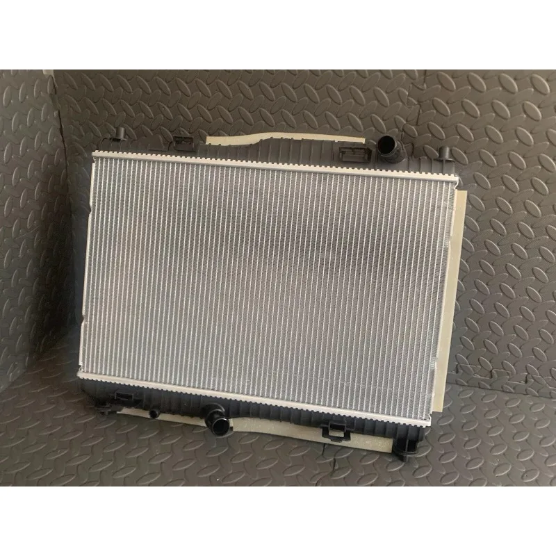 C1B18005AA Cooling System Water Coolant Radiator for Ford Fiesta ECOSPORT 2016 717056 C1BZ8005B