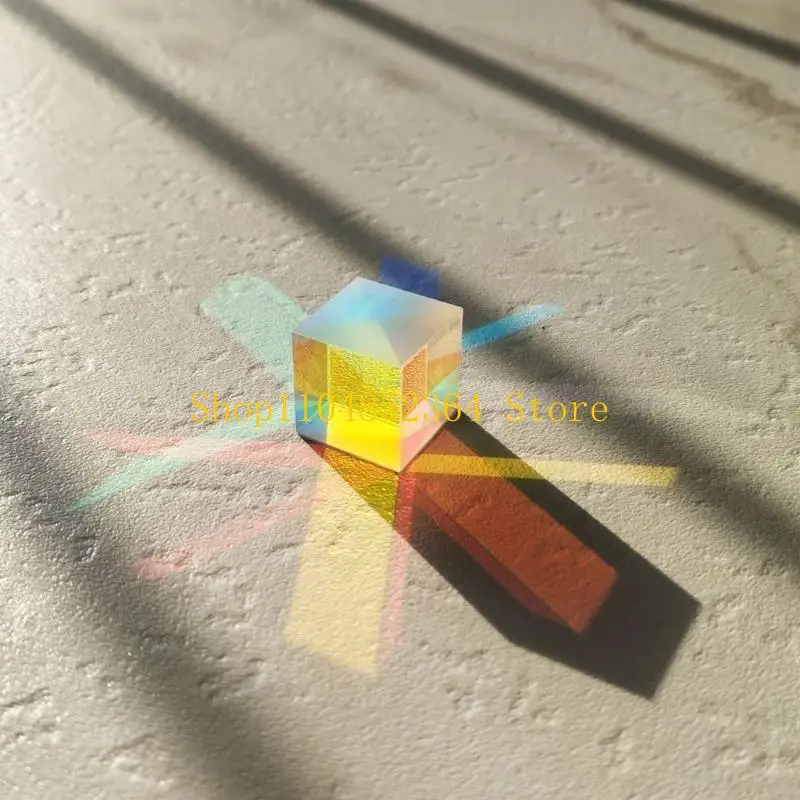 652F Glass Prism Cu…
