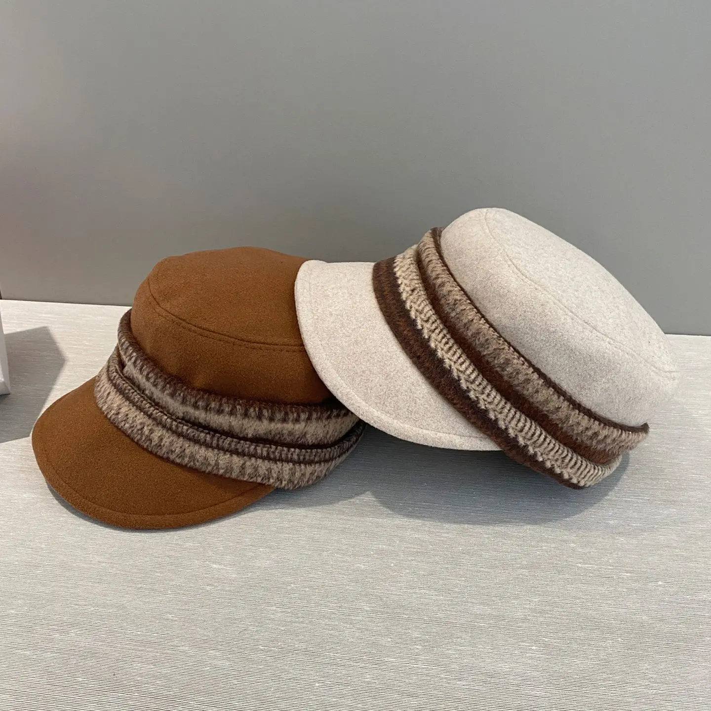 

Женская цветная ребристая шляпа газетчика, модная универсальная восьмиугольная кепка, шляпа художника в стиле ретро, подходящая для отпуска, повседневной носки, прогулка