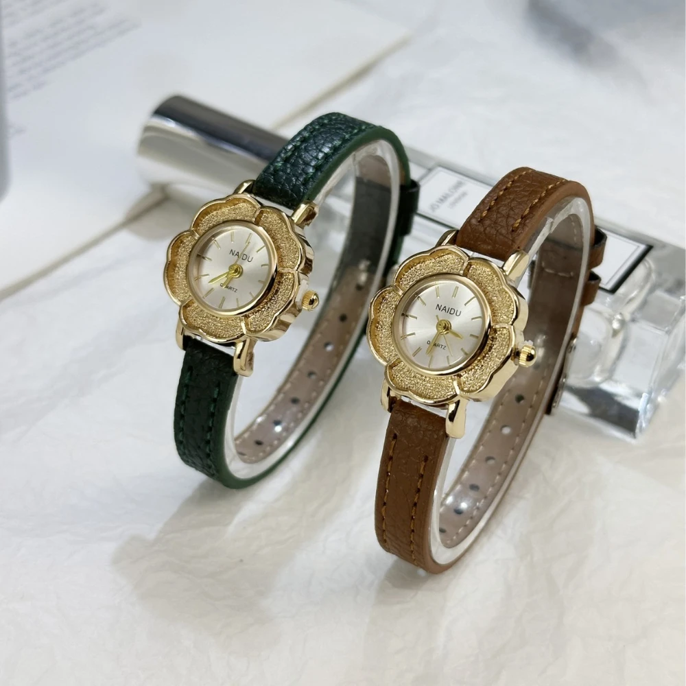 Компактные часы с лепестком темперамента, женские легкие роскошные трендовые модные часы с цепочкой, простые и универсальные часы, оптовая продажа