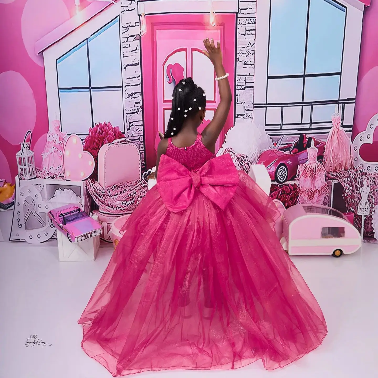 

Quality Elegant Pink Litter Girls Princess Birthday Dresses Flower Girl Dresses for Wedding Sequined Party Pageant Ball Gowns