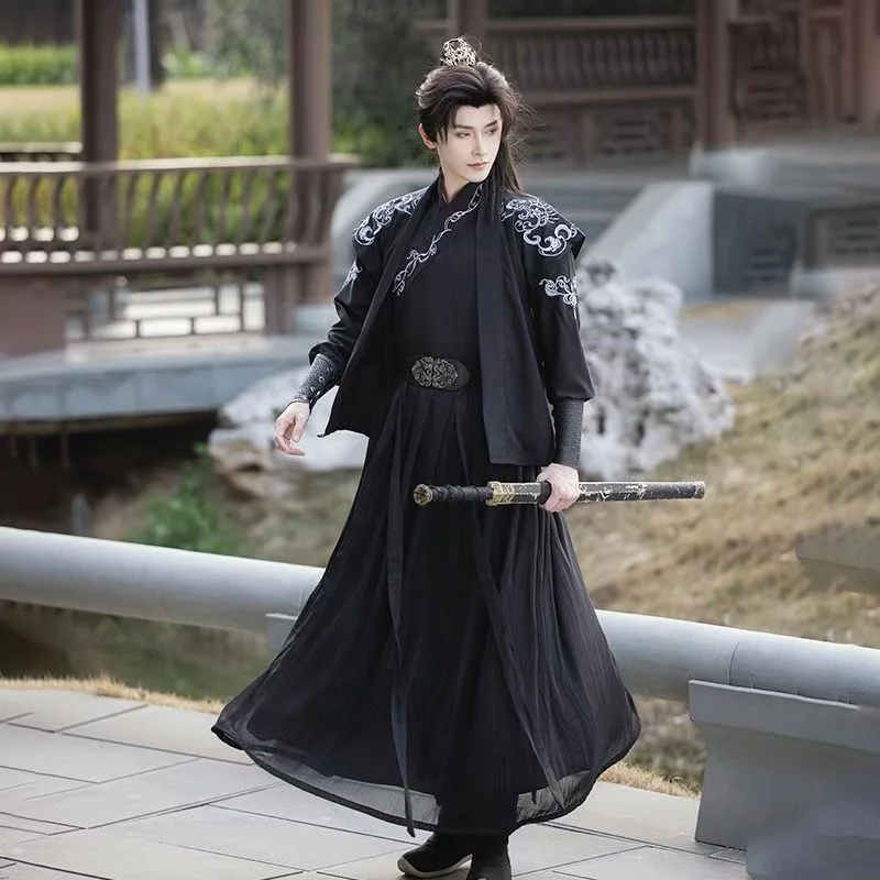 

Cool Black Ancient Men Hanfu Traditional China-chic Embroidery Costume Stylish Fahsion Swordsman Cosplay Performance Stage Suit