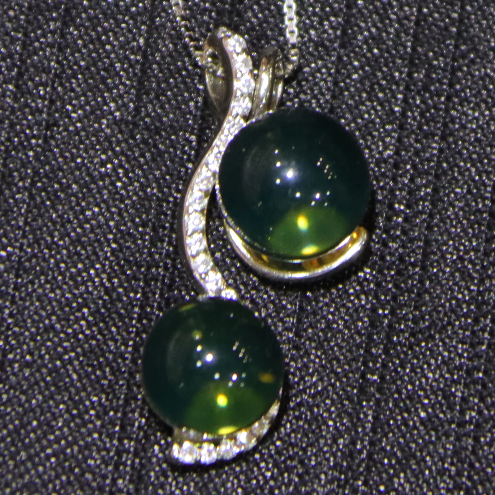 Pure Silver Natural Mexican Blue Amber Geometric Pendant with 8mm and 9mm Beads