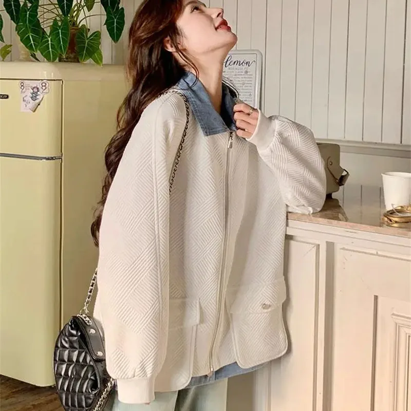 

Spring Autumn Lady Loose Cowboy Patchwork Outwear 2025 Female Long Sleeves Tops Coat Retro Women Fashion Fake Two Pieces Jacket