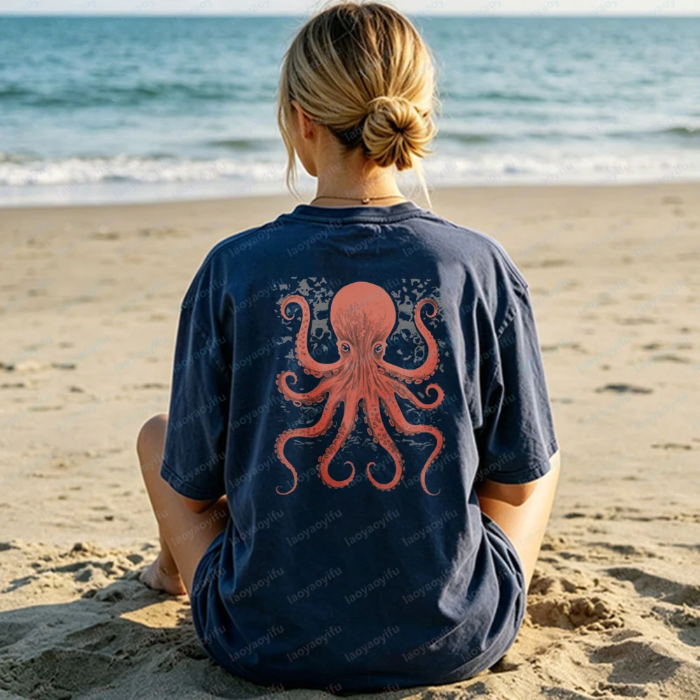 Red Octopus Cotton T-Shirt for Women Vintage Classic Ocean Creature Graphic Tee Novelty Streetwear Summer Beach Casual Tops