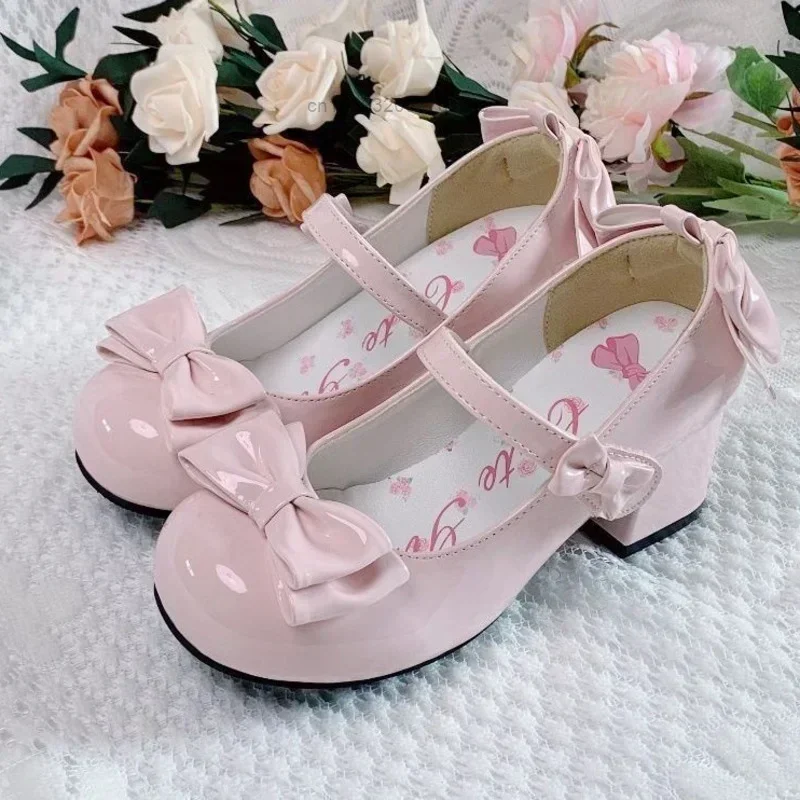 2025Lolita stile carino testa tonda Jane pompe con fiocco dolce vestito da festa da donna scarpe con tacco longuette sandali in PU moda