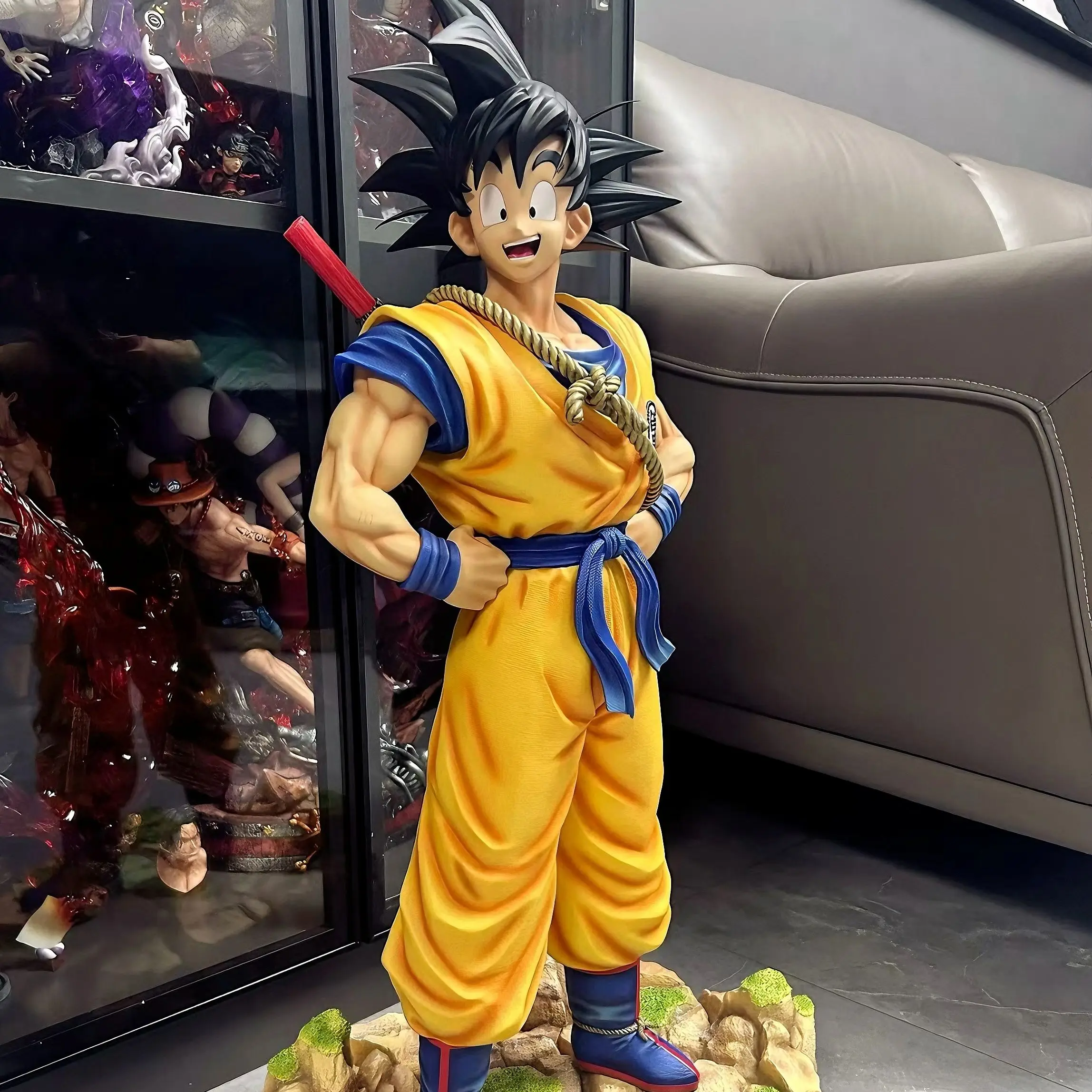 

Fantasy Wukong Dragon BallZ Third form Casual Wear Goku SSj3 goku 11.02Inch/28cm Can Move PVC Favorites Figure hot toys Gifts