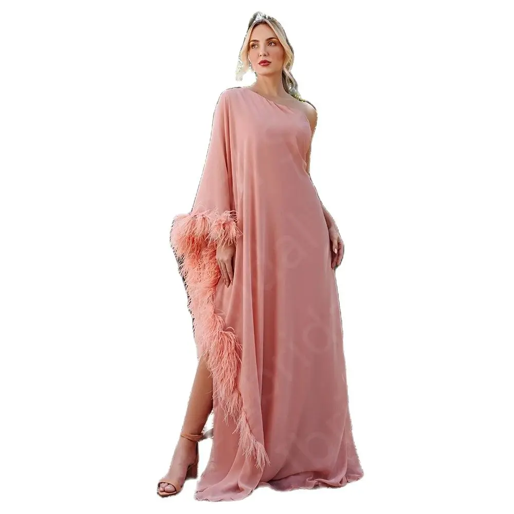 On Sale Rose Pink Mother of the Bride Dresses 2024 Side Split Mother Gowns Feathers Wedding Party Dresses One Shoulder Sleeve