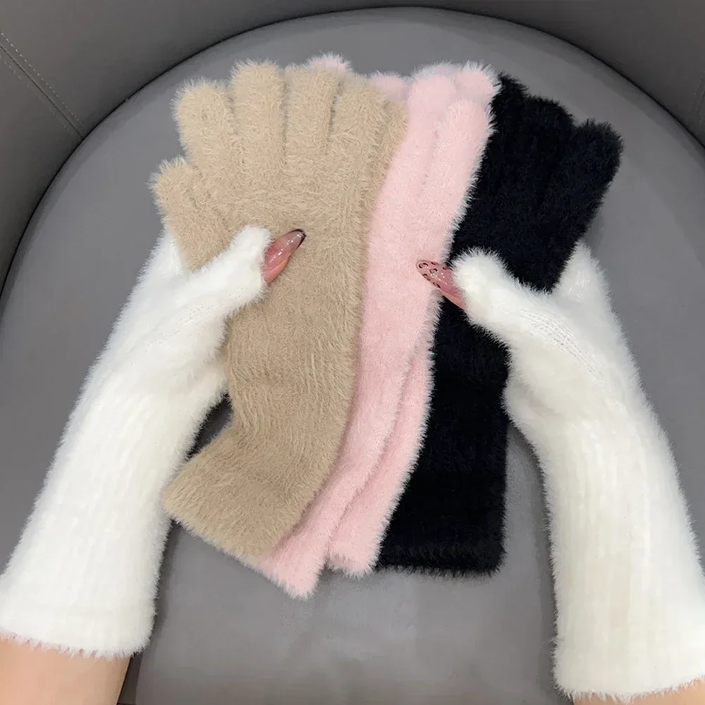 ผู้หญิงยาวแคชเมียร์หน้าจอสัมผัสถุงมือฤดูหนาว WARM ถุงมือยืดหยุ่นนุ่ม Full Finger Mittens Plush Faux FUR ถักถุงมือ