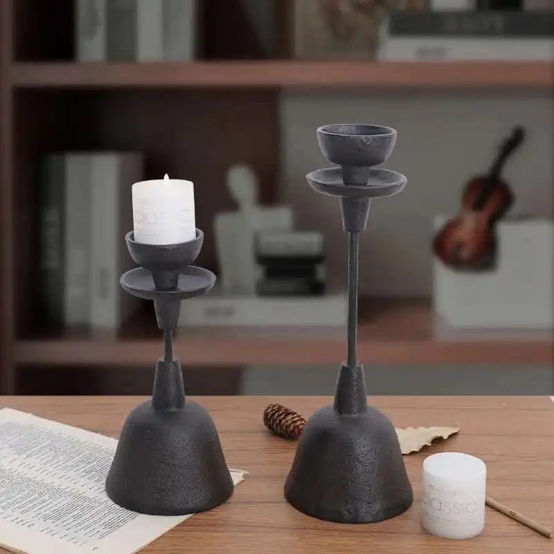 

American soft Candlestick Chinese teahouse home furnishings Hotel cast iron home stay antique props Candlestick iron art