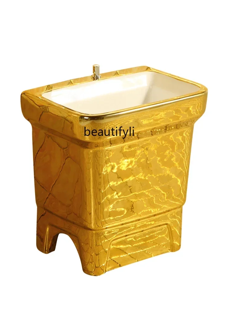 ขนาดใหญ่ หรูหราเบาๆ อ่างล้างมือในบรรยากาศ ระเบียง ห้องน้ําในครัวเรือน อ่างล้างจานถูพื้นสีทอง ขนาดเล็ก อ่างถูพื้นสีทอง เซรามิก