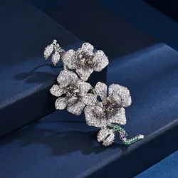 Elegant Purple Orchid Brooches for Women 2024 New High-end Large Luxury Micro-inlaid Zircon Corsage Coat Fashion Accessories Pin