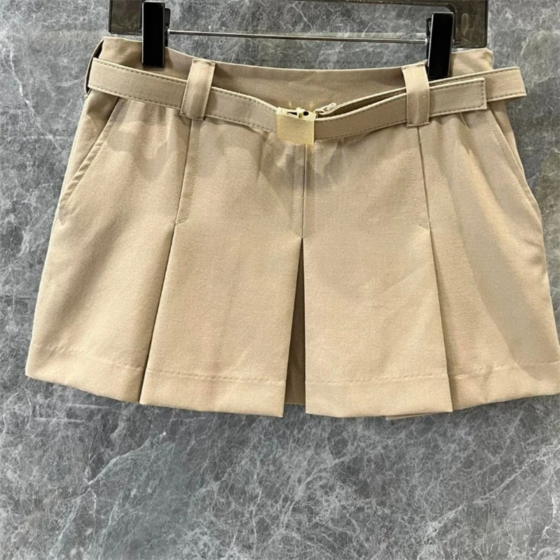 Womens Skirt Sets M250749 Autumn and Winter New Classic Suit Fashionable College Style Two Piece Set Women Khaki Colour