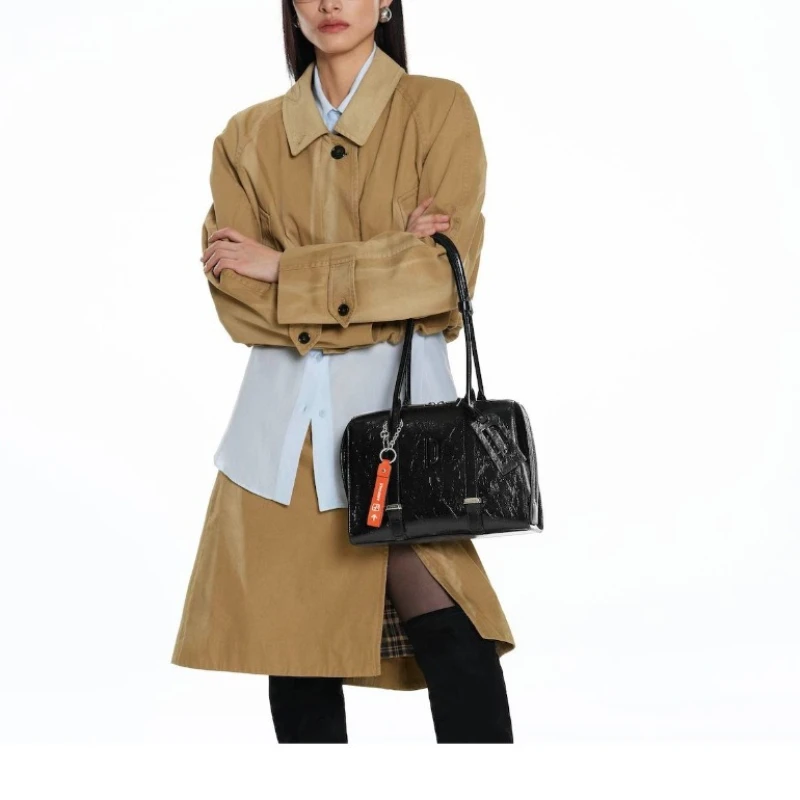 PECO Summer New Medium Size Carry-on Bag Women's Long Handle Oil-Waxed Cowhide Shoulder Bag Retro Commuter Bowling Bag