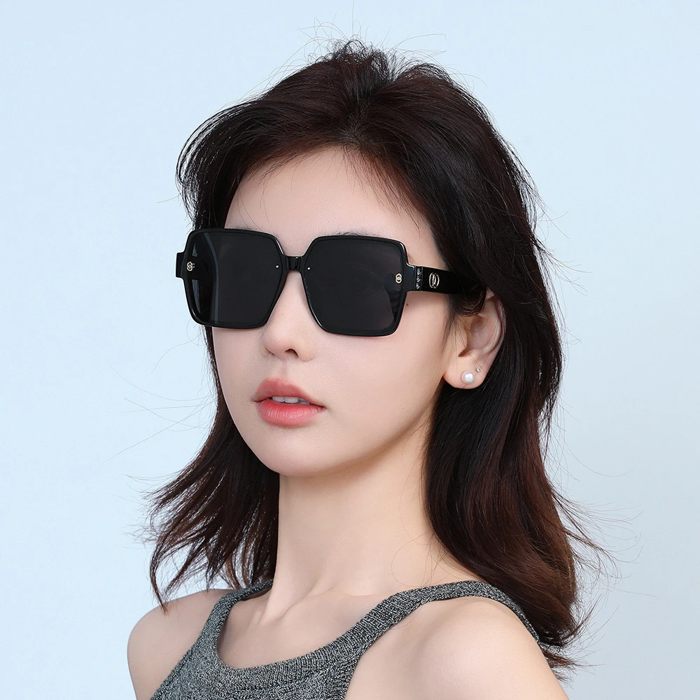 

Faionable Polarized Sunglasses for Women Outdoor Driving Big Face Slimming UV Protection High-End Brand Eyewear Resin Lens