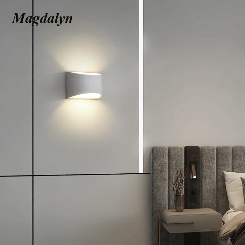 

Magdalyn Inteior Up Down Aluminum Lamp Minimalist Nordic Sconce Indoor Wall Room Light Decor Loft Modern Internal Led Lightings