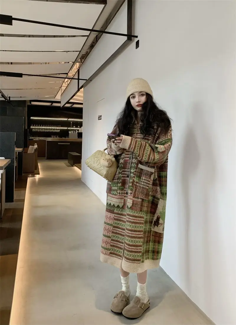 

Christmas Jacquard Long Sweater Thin Jacket Women's Autumn Sweatshirt Outerwear Female Long Sleeved Knitted Thin Cardigan