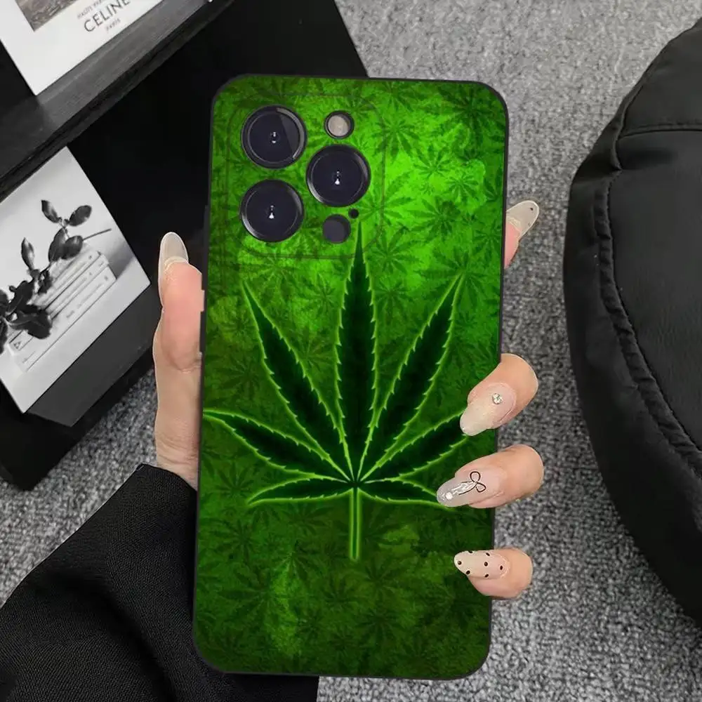 聖母マリア iPhoneケース iPhone 17、16、15、14、13、12、11、Plus、Pro Max、XS、X、XR、SE、Mini、8、7対応 ソフトシリコン製 ブラックカバー