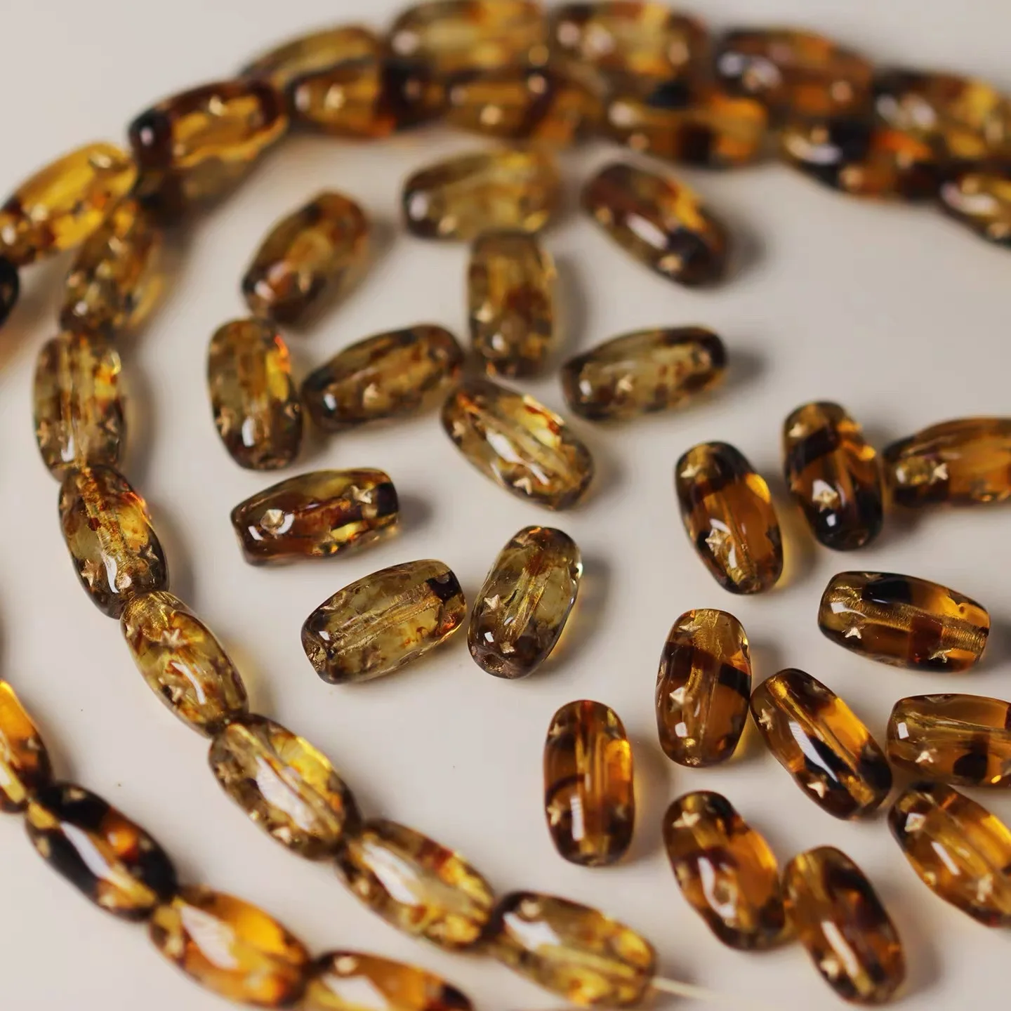 

20pcs 10*5mm Handmade glass beads DIY necklace, bracelet, earrings, hair accessories, keychains.