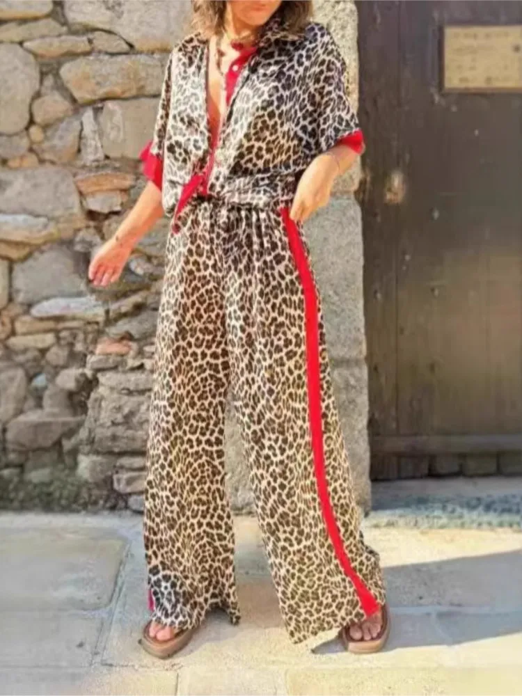 ผู้หญิงฤดูร้อนสบายๆเสือดาวพิมพ์กางเกงชุด Contrast สีขอบเสื้อสเวตเตอร์ถักแขนสั้นกางเกงขากว้าง 2 ชิ้นชุด