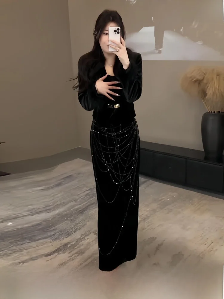 

Galaxy Rhinestone A-Line Straight Cut plus Size Skirt Winter Hip Covering Long Skirt Heavy Design Sense Flower Broccoli Women...