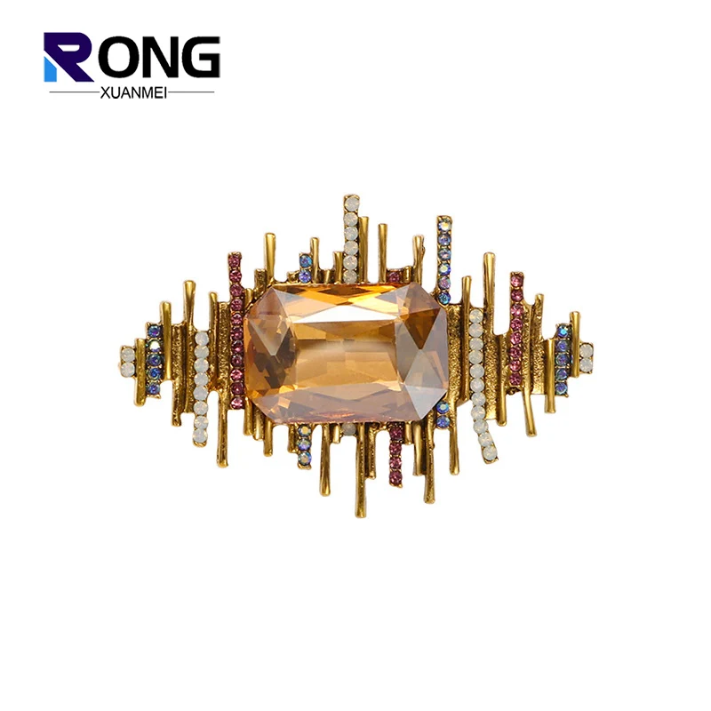 RONGXUANMEI broche stéréoscopique rectangulaire de Style palais Vintage pour femmes broche féminine de haute qualité avec Corsage en cristal strass