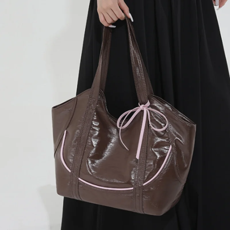 Korean Simple Solid Color Handbag Bow-decor Tote Bag Soft Leather Large Shoulder Bag Magnetic Snap Design Commuter Motor Bag