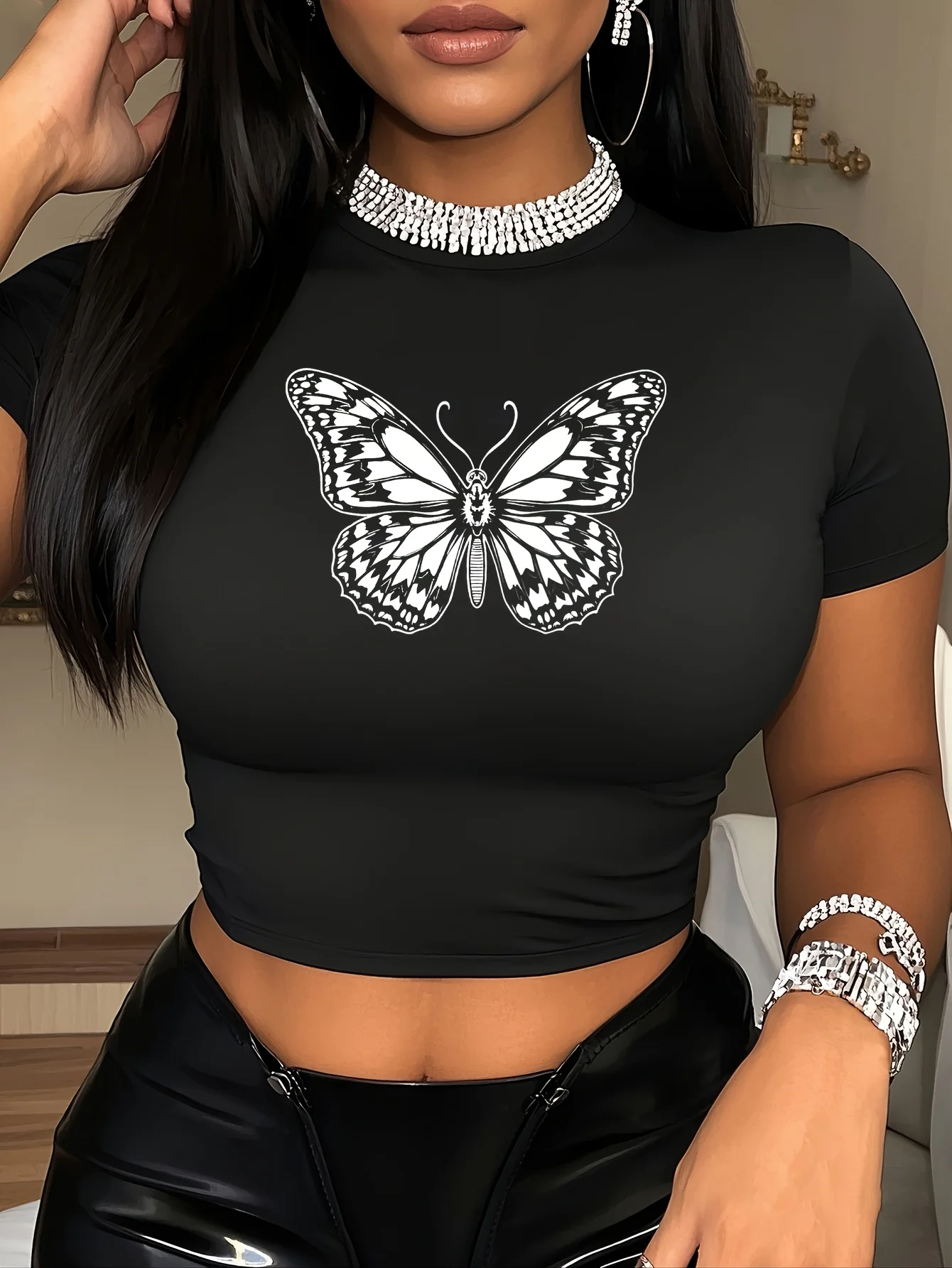 Stretchy Women's Crop Top T-Shirt Graphic Butterfully Print Y2K Crew Neck Short Sleeve Cropped T Shirt Funny Sexy Clothes Femme