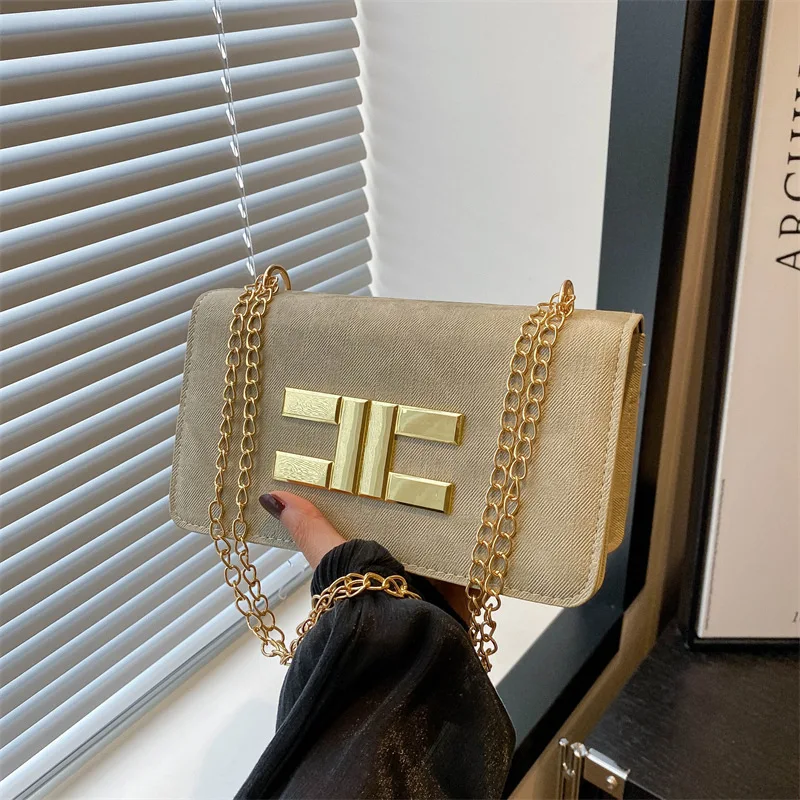 Small Chain With Niche Texture New Fashionable Women's Commuting Shoulder Crossbody Bag exquisite Simplicity