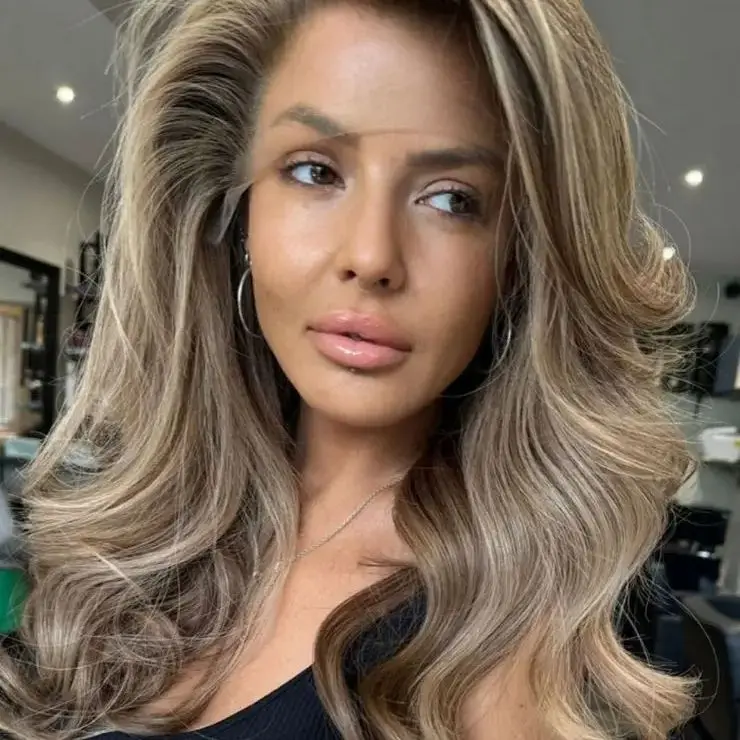 

Ombre Brown Blonde Highlights Synthetic HD Lace Front Wig 24 Inches Body Wave Glueless Cosplay Party Wigs Small Large Size Cap