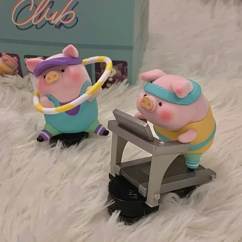 Lulu The Piggy The Fitness Club Series กล่องตาบอดของเล่นกระต่ายน้อยรูปเครื่องประดับคอลเลกชัน Mystery Box Surprise ของขวัญ