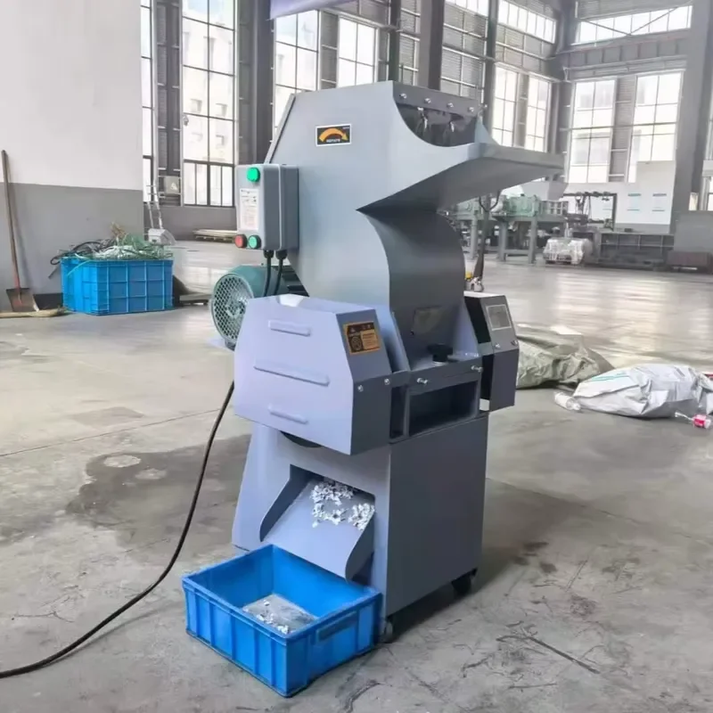 Automatic high-yield plastic bottle recycling equipment with a processing capacity of 150 kg/h