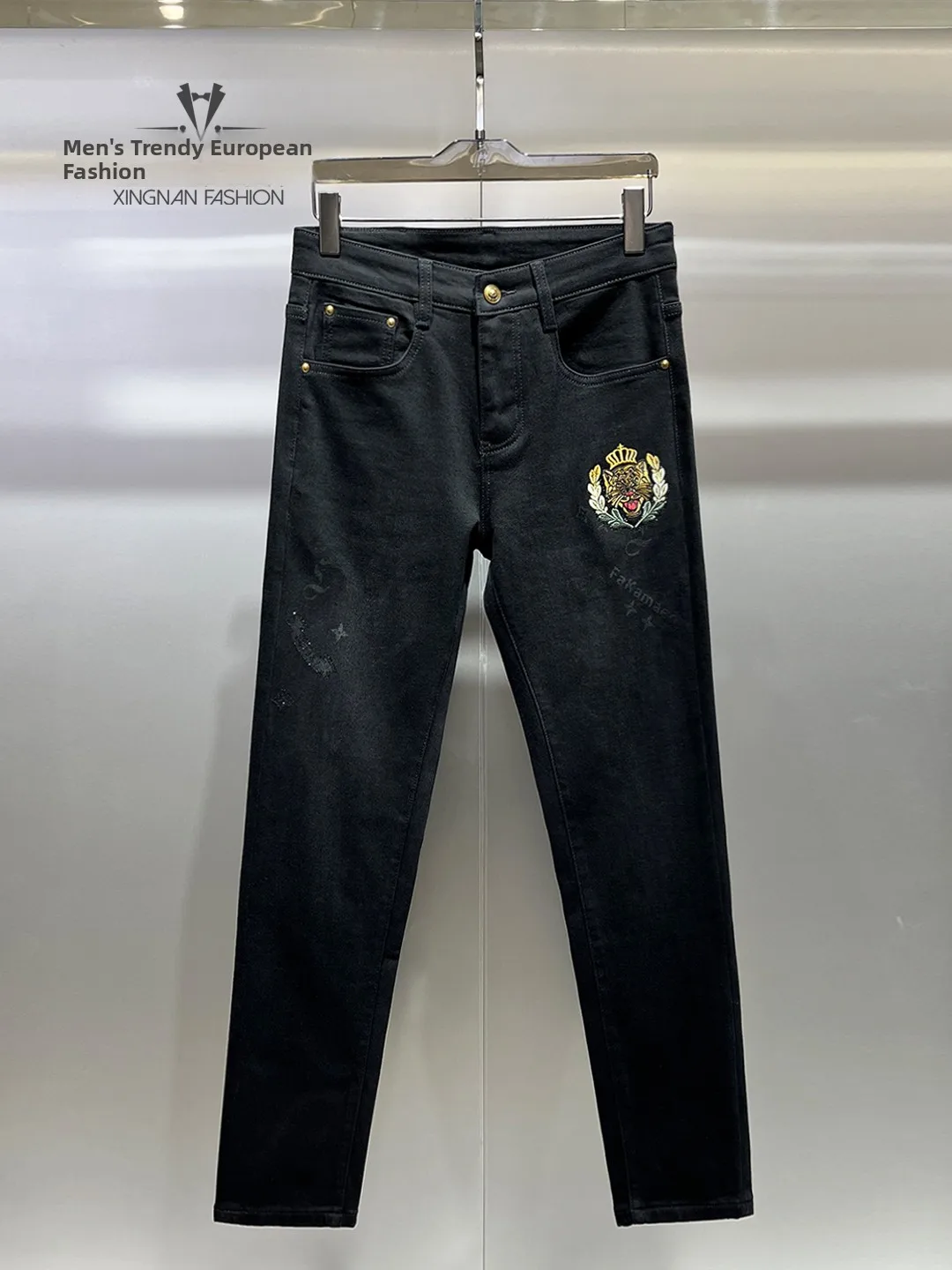 

Men's High-End Embroidered Fce Lined Slim Fit Jeans Faionable Trendy Brand Winter New Arrival Comfortable Breathable