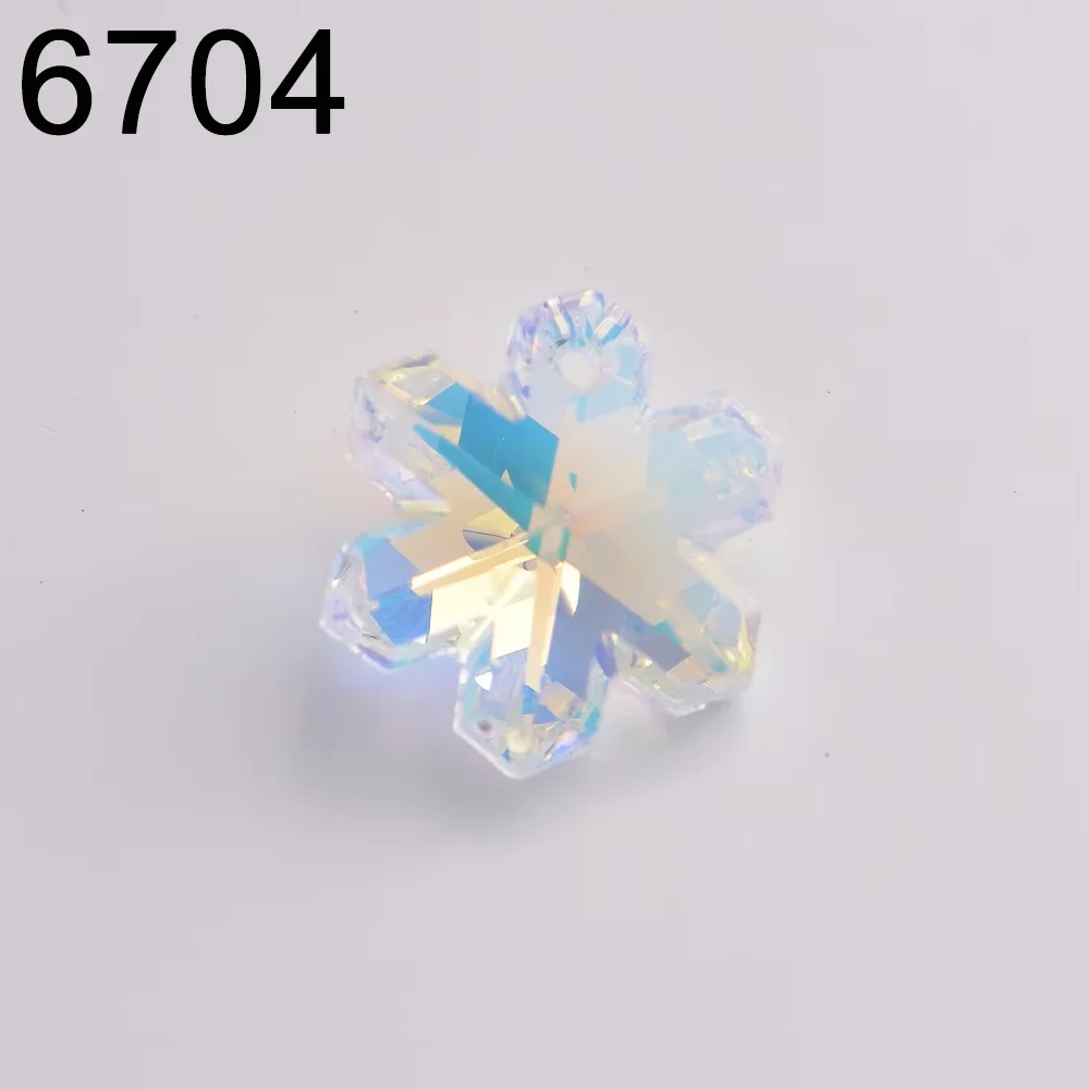 (1 piece) 6704 Snowflake Pendant Original Crystals from Austria Rhinestone Beads DIY Jewelry Making