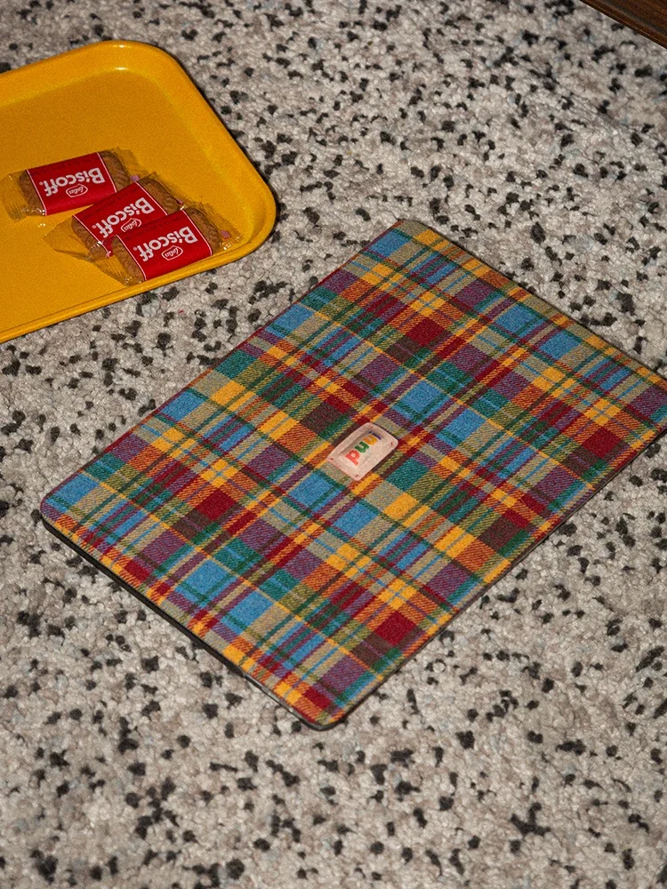 

Оригинальный и применимый защитный чехол для MacBook Pro13 в клетку в стиле ретро 15/16 дюймов, защитный чехол для ноутбука