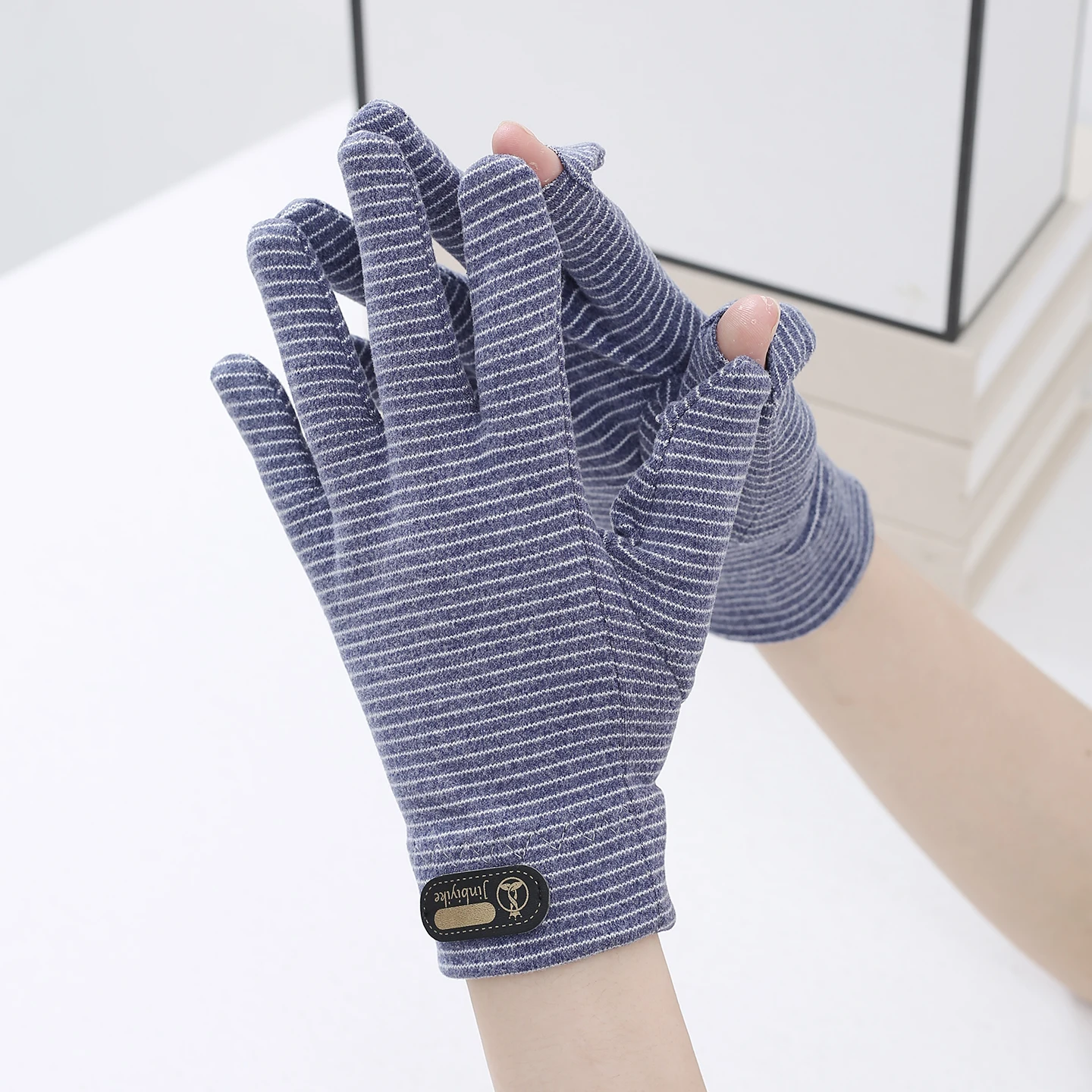 Finger-Touchscreen-Fahrradhandschuhe für Männer und Frauen, die Wärme, Windschutz und Kältebeständigkeit bieten, geeignet als Geschenk