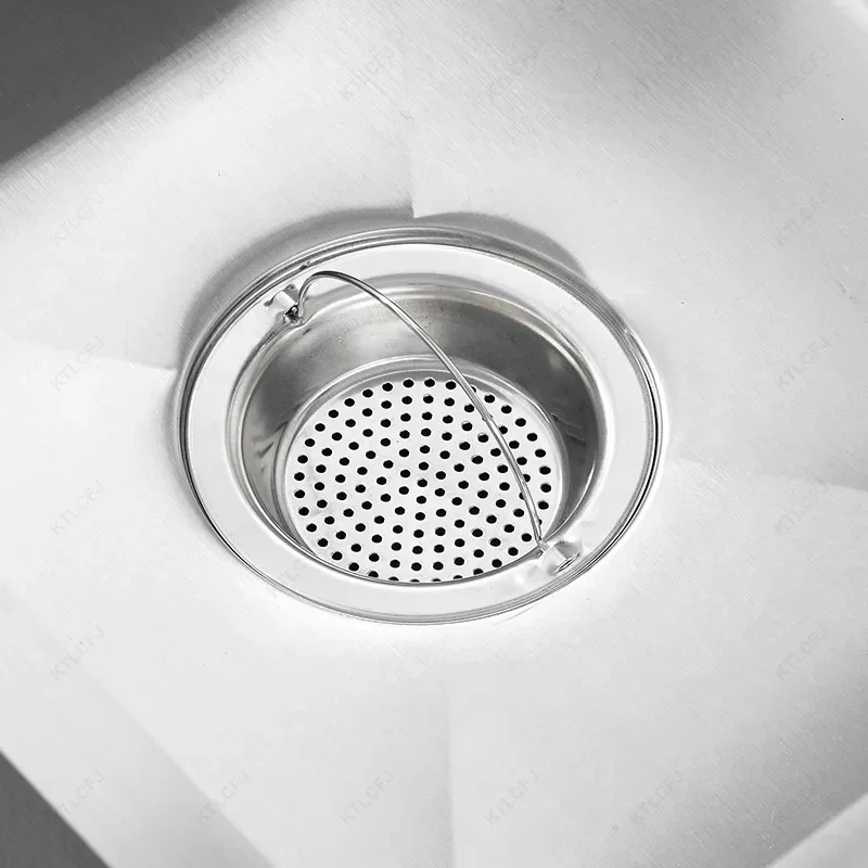 1Pc Stainless Steel Sink Filter Trap Bathtub Hair Catcher Stopper Kitchen Food Slag Mesh Strainer Metal Floor Drain with Handle