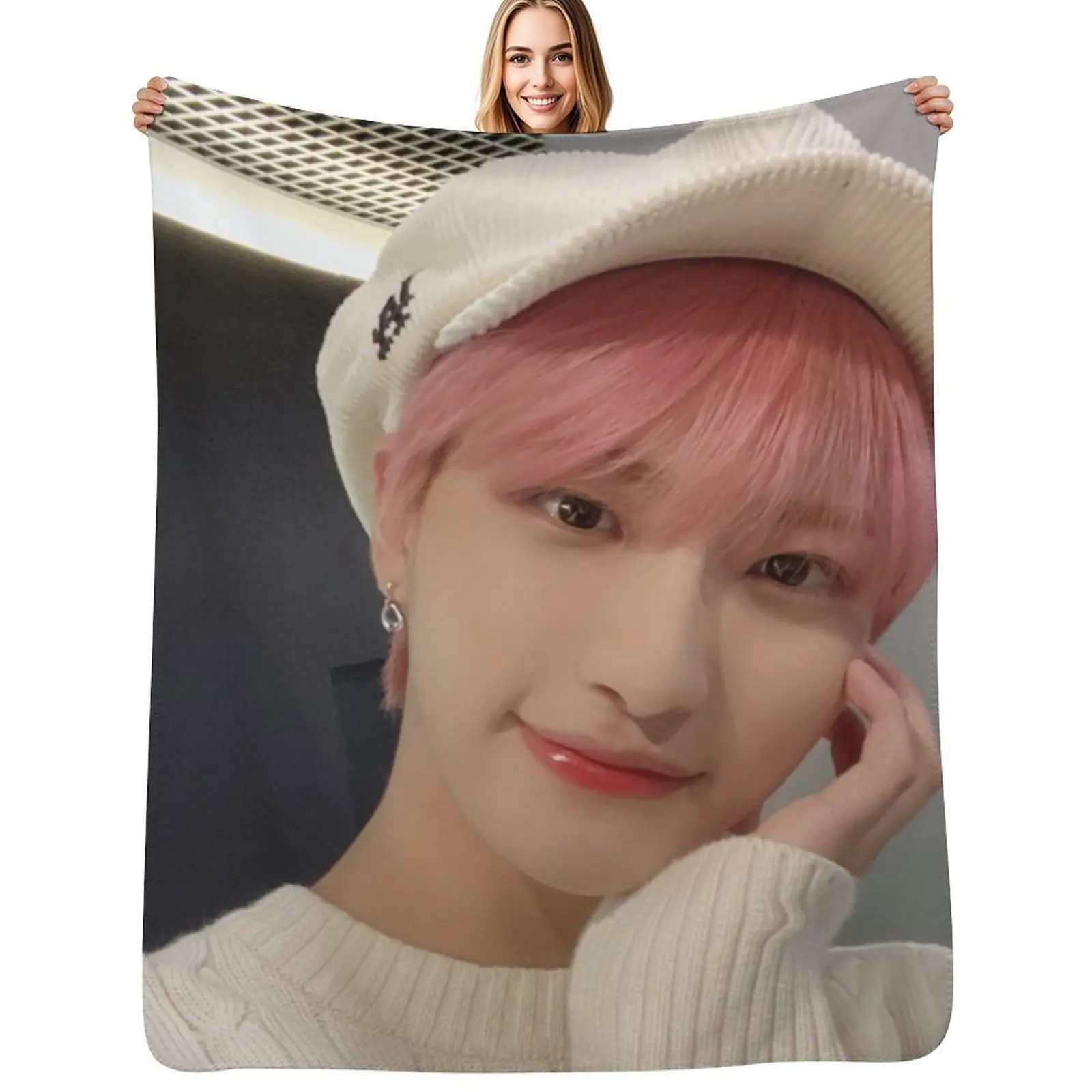 ATEEZ Seonghwa Throw Blanket Faux Fur Soft Warm Blanket for Bed