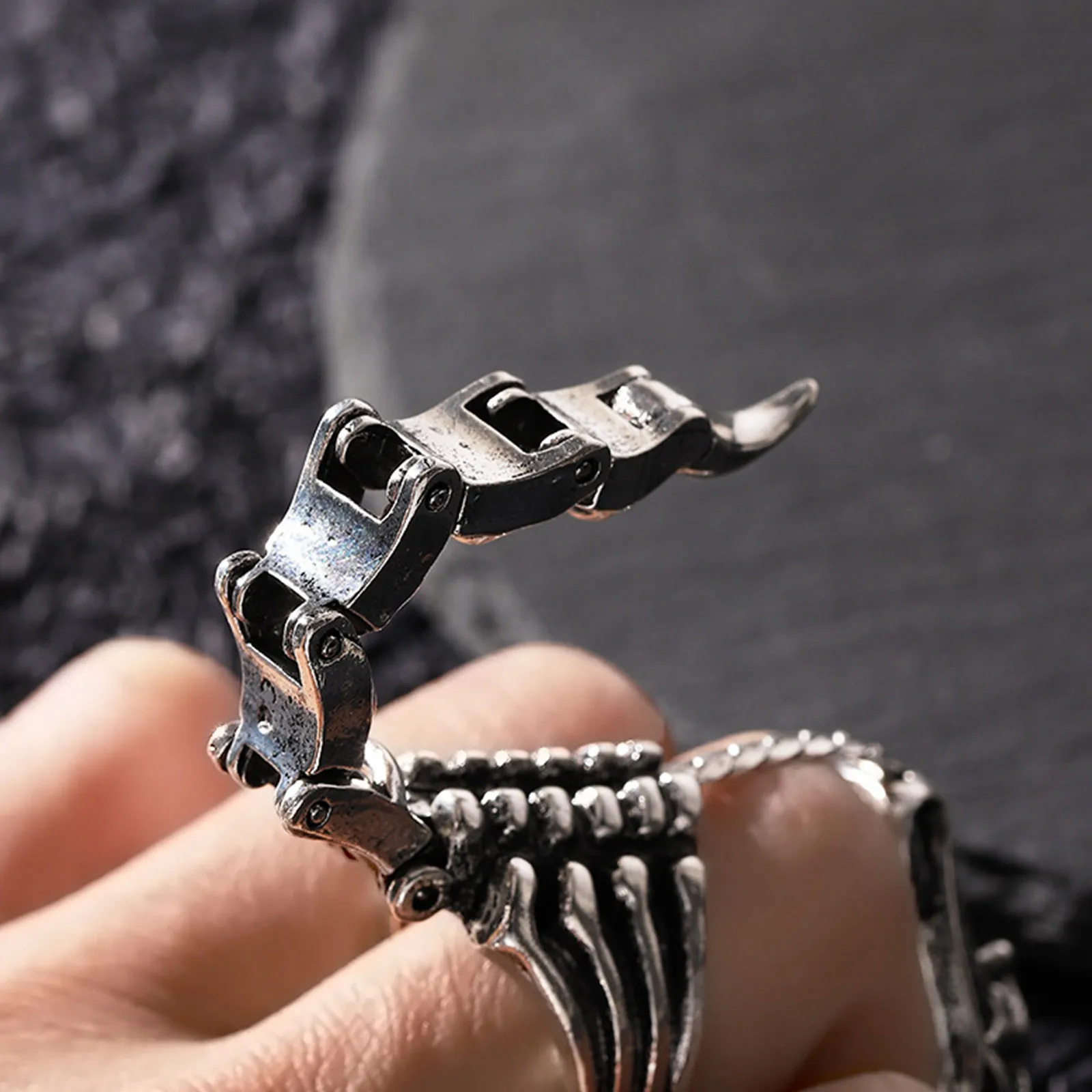 Retro Scorpion Ring, Movable To Imitate The Arched Scorpion Tail, Personalized Punk Hip-Hop Men'S Open Ring Anillo Hombre