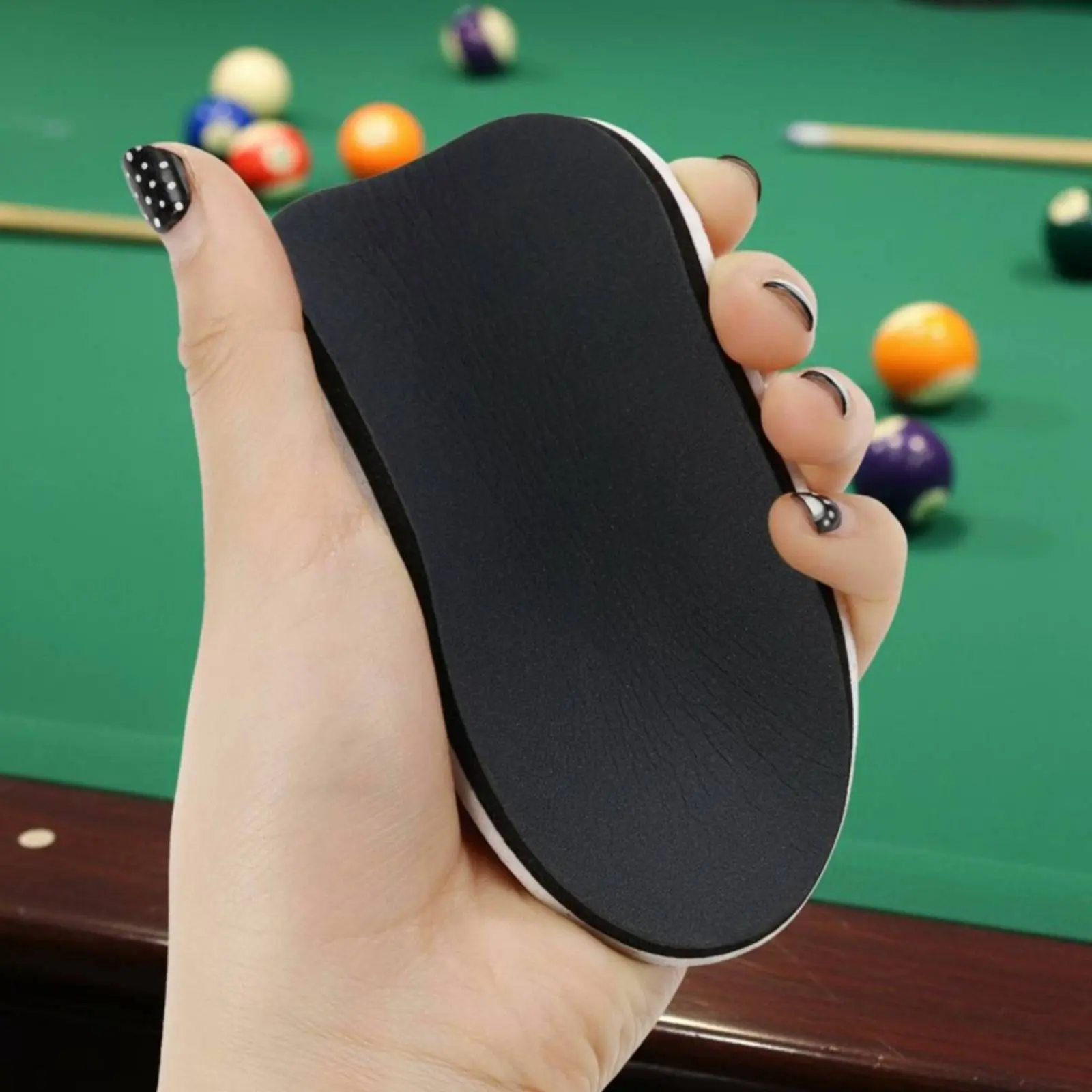 

Cue Shaft Polishing Pad Cleans and Conditions Billiard Cue Cleaning Sponge Sports Equipment Soft Flexible Material Double-Sided