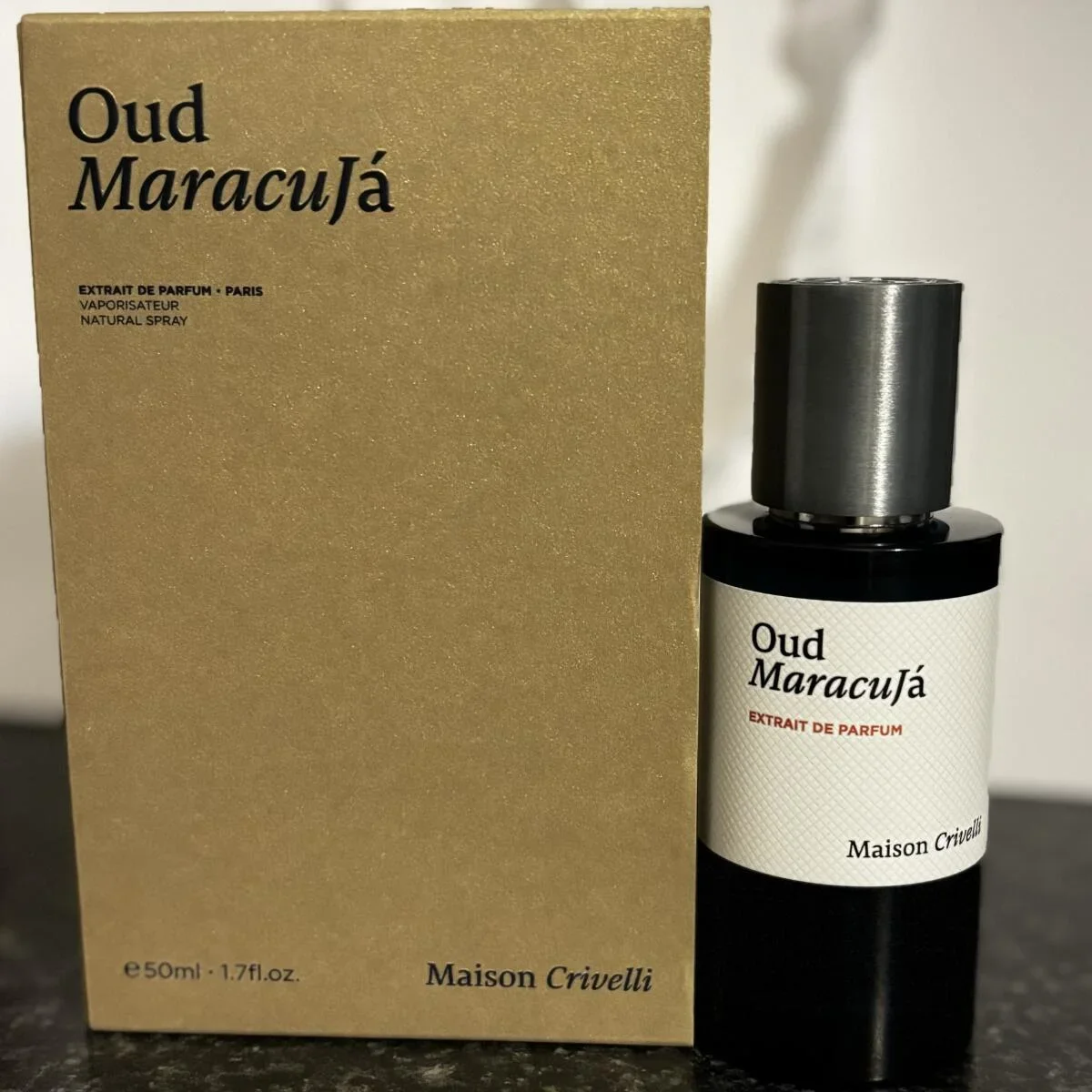 

Luxury Oud Unisex Romantic Perfume | 2025 Woody Leather Eau de Parfum | Long-Lasting Premium Fragrance for Dating & Gifts