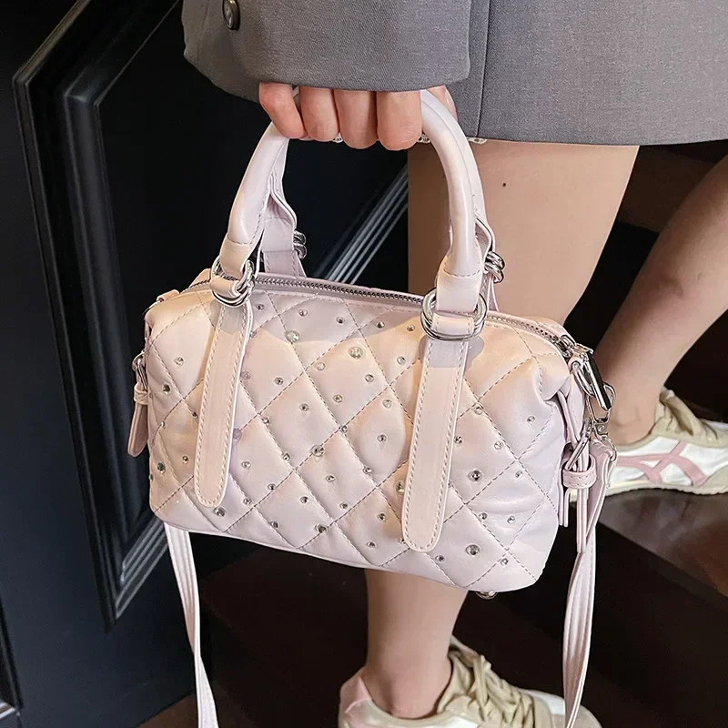 2025 Nuova borsa a botte trapuntata con strass, borsa Boston vintage, tracolla
